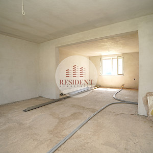 HRVATSKA KOSTAJNICA - Renovated family house 180 m2 + 11300 m2 of land next to the Una, peaceful surroundings