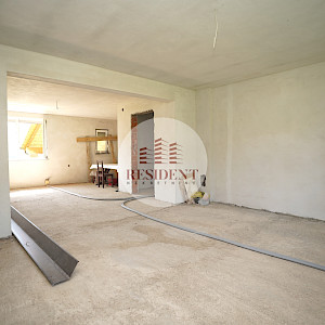 HRVATSKA KOSTAJNICA - Renovated family house 180 m2 + 11300 m2 of land next to the Una, peaceful surroundings