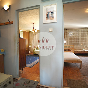 LANIŠTE 2 bedroom apartment 51 m2 for renovation, 2nd floor, quiet environment, storage room