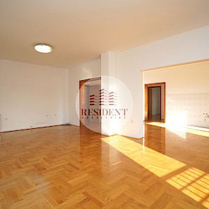 LEASE - MALEŠNICA Spacious office space 120 m2 + parking, NO COMMISSION