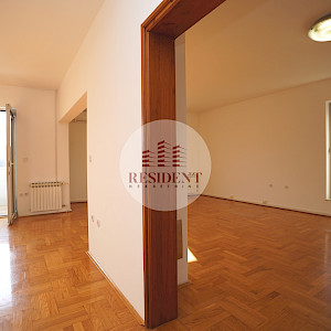LEASE - MALEŠNICA Spacious office space 120 m2 + parking, NO COMMISSION