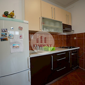 ČRNOMEREC Spacious 3-bedroom apartment 73 m2 + garden 270 m2 + 2 parking spaces, quiet environment, NO COMMISSION