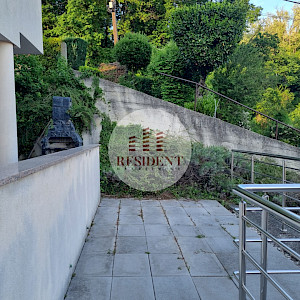 ČRNOMEREC Spacious 3-bedroom apartment 73 m2 + garden 270 m2 + 2 parking spaces, quiet environment, NO COMMISSION