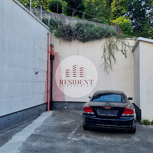 ČRNOMEREC Spacious 3-bedroom apartment 73 m2 + garden 270 m2 + 2 parking spaces, quiet environment, NO COMMISSION