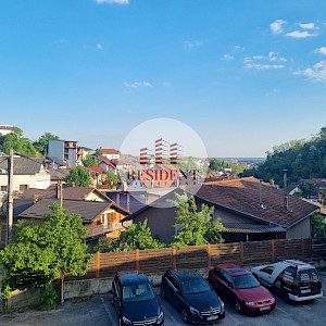 ČRNOMEREC Spacious 3-bedroom apartment 73 m2 + garden 270 m2 + 2 parking spaces, quiet environment, NO COMMISSION