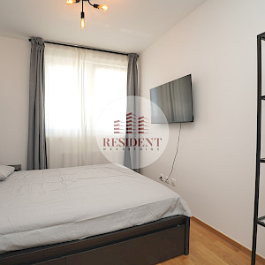 NAJAM - ŠPANSKO Moderan 2soban stan 53 m2 + GPM, 8. kat, lift, loggia