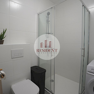 NAJAM - ŠPANSKO Moderan 2soban stan 53 m2 + GPM, 8. kat, lift, loggia