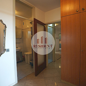 RENT - RAVNICE Spacious 4-room apartment 88 m2, 5th floor, TOP location, garage, elevator, 2 balconies, NO COMMISSION