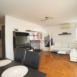 STENJEVEC Functional 1 bedroom apartment 40 m2, 3rd floor, parking, storage room, NO COMMISSION