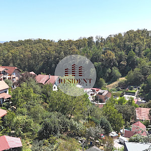 KUSTOŠIJA building land 720 m2 + house for demolition with connections