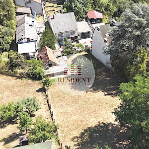 KUSTOŠIJA building land 720 m2 + house for demolition with connections