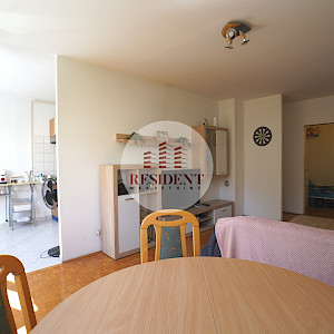 ŠPANSKO Cozy 3-bedroom apartment 63 m2, 2nd floor, top location, loggia, storage room, NO COMMISSION