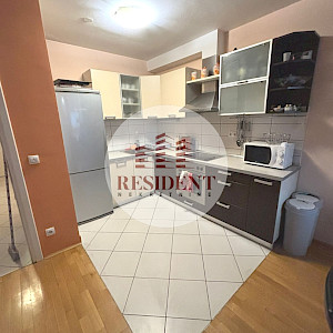 RENT - PREČKO Cozy 3-bedroom apartment 59 m2 + parking, 6th floor, top location, elevator, loggia