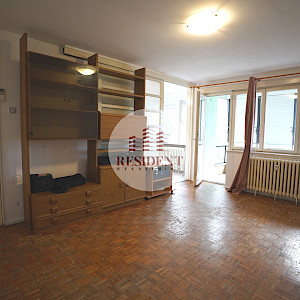 SREDNJACI Functional 1 bedroom apartment 42 m2, 4th floor, loggia, storage room, NO COMMISSION