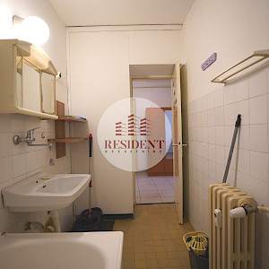 SREDNJACI Functional 1 bedroom apartment 42 m2, 4th floor, loggia, storage room, NO COMMISSION