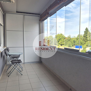 RENT - ZAPREŠIĆ Center, 2 bedroom apartment 44 m2 + parking, 2nd floor, elevator, loggia