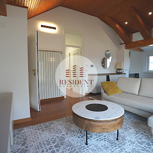 RENT - MAKSIMIR Spacious 4-bedroom apartment 94 m2 + parking, 2nd floor, top location, terrace, NO COMMISSION