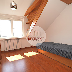 RENT - MAKSIMIR Spacious 4-bedroom apartment 94 m2 + parking, 2nd floor, top location, terrace, NO COMMISSION