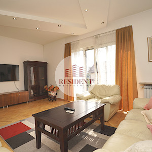 FOR RENT - MAKSIMIR Spacious 3-bedroom apartment 94 m2, 1st floor, top location, terrace, NO COMMISSION