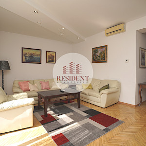 FOR RENT - MAKSIMIR Spacious 3-bedroom apartment 94 m2, 1st floor, top location, terrace, NO COMMISSION