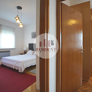 FOR RENT - MAKSIMIR Spacious 3-bedroom apartment 94 m2, 1st floor, top location, terrace, NO COMMISSION