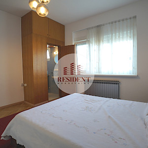 FOR RENT - MAKSIMIR Spacious 3-bedroom apartment 94 m2, 1st floor, top location, terrace, NO COMMISSION