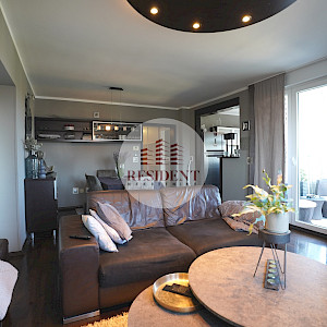 SPANISH Modern 4-bedroom apartment 90 m2, 5th floor, quiet environment, balcony, NO COMMISSION