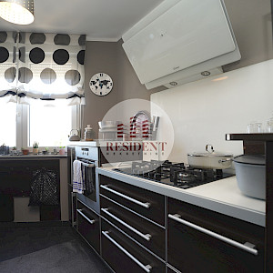 SPANISH Modern 4-bedroom apartment 90 m2, 5th floor, quiet environment, balcony, NO COMMISSION