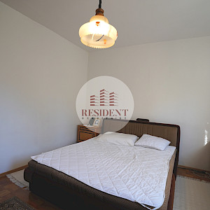 ZADAR Bili Brig, prostran 4soban stan 98 m2, 1. kat, top lokacija, loggia, spremište, BEZ PROVIZIJE