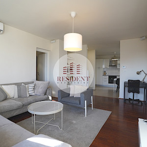 ČRNOMEREC - Vrhovec, Prostran 4soban stan 68 m2, 3.kat, top lokacija, balkon, BEZ PROVIZIJE