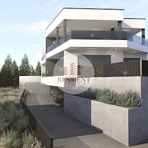 GRAČANI Moderan 4soban stan 136 m2, novogradnja, terasa, 2xGPM, spremište, BEZ PROVIZIJE