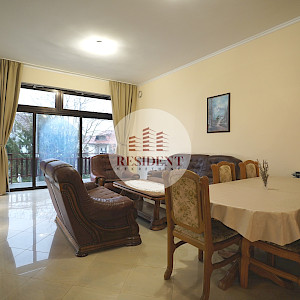 NAJAM - VRAPČE Prostran 4soban stan 135 m2, 1. kat, balkon, parking