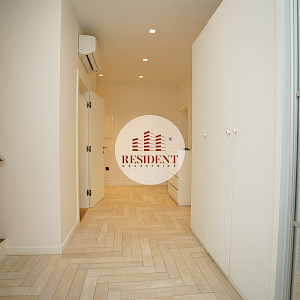 BLATO Luksuzna obiteljska kuća 323 m2, mirno okruženje, BEZ PROVIZIJE