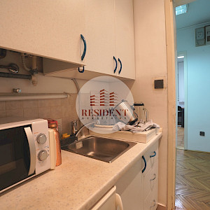 TREŠNJEVKA 3soban stan / ured 52 m2, 1. kat, top lokacija, loggia, spremište, BEZ PROVIZIJE