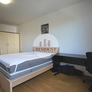 ŠPANSKO Ugodan 3soban stan 64 m2, 2. kat, top lokacija, loggia, spremište, BEZ PROVIZIJE