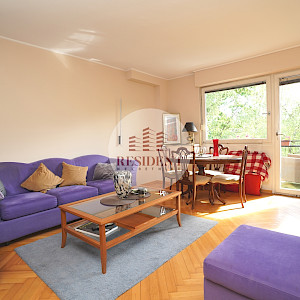 JARUN Prostran 4soban stan 87 m2, 3. kat, top lokacija, garaža, mirno okruženje, balkon, spremište, BEZ PROVIZIJE