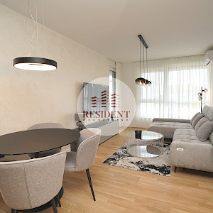 BOTINEC Luksuzan 3soban stan + 2 parkinga, lift, novogradnja, loggia, BEZ PROVIZIJE