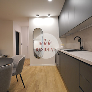 BOTINEC Luksuzan 3soban stan + 2 parkinga, lift, novogradnja, loggia, BEZ PROVIZIJE