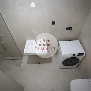 BOTINEC Luksuzan 3soban stan + 2 parkinga, lift, novogradnja, loggia, BEZ PROVIZIJE