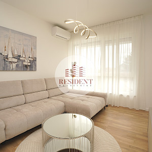 BOTINEC Luksuzan 3soban stan + dva parkinga, lift, novogradnja, loggia, BEZ PROVIZIJE
