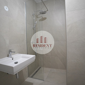 BOTINEC Luksuzan 3soban stan + dva parkinga, lift, novogradnja, loggia, BEZ PROVIZIJE