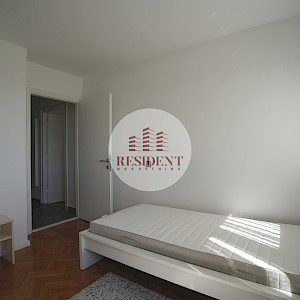 NAJAM - DONJI GRAD Komforan 3soban stan 66 m2, 3. kat, top lokacija, lift, parking, BEZ PROVIZIJE