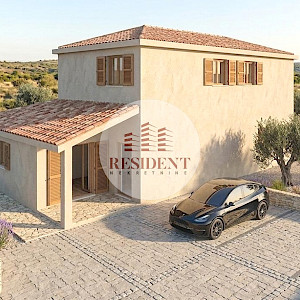 SVETVINČENAT građevinsko zemljište od 700 m2 na mirnoj lokaciji + građevinska dozvola, BEZ PROVIZIJE