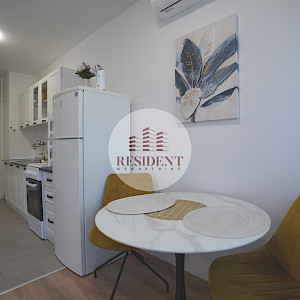 ŠPANSKO Functional 1-room apartment, 40 m², 2nd floor, excellent location, loggia, storage unit