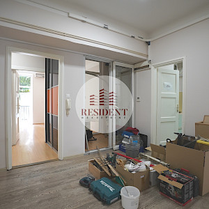 DONJI GRAD Spacious office space (102 m²) + garage, prime location, NO COMMISSION.