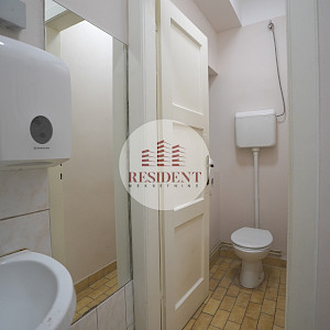 DONJI GRAD Spacious office space (102 m²) + garage, prime location, NO COMMISSION.